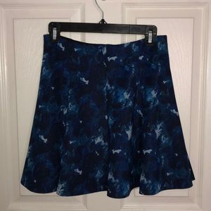 Stretchy, pleated skirt